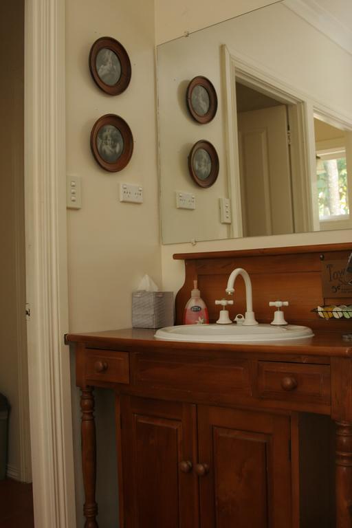 Belgrave Hideaway Bed & Breakfast エクステリア 写真