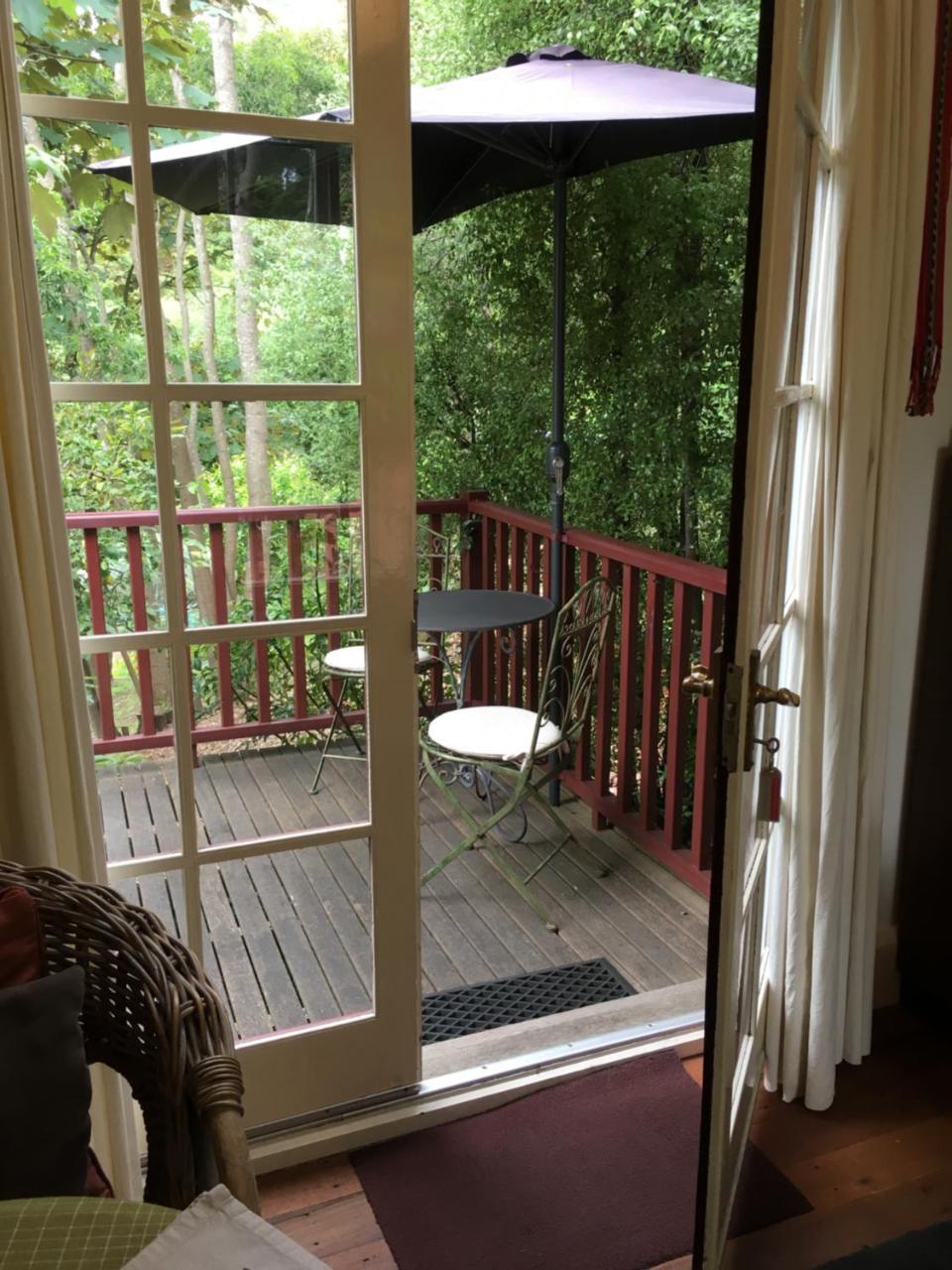 Belgrave Hideaway Bed & Breakfast エクステリア 写真